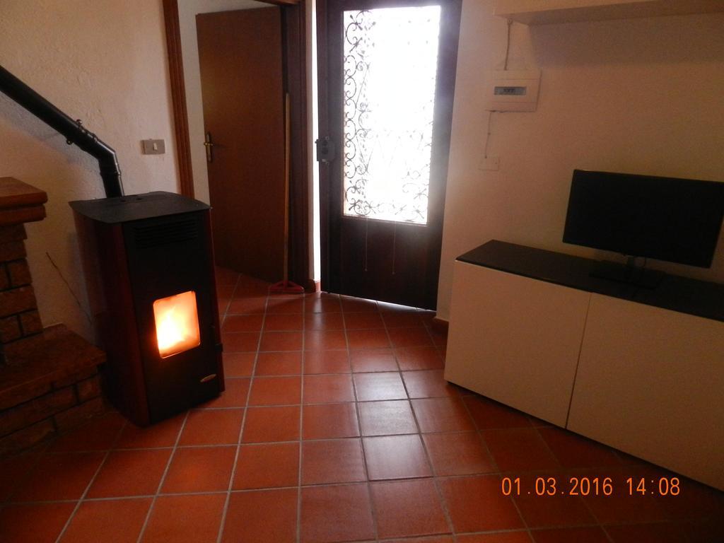 La Quiete Apartment Beverino Luaran gambar