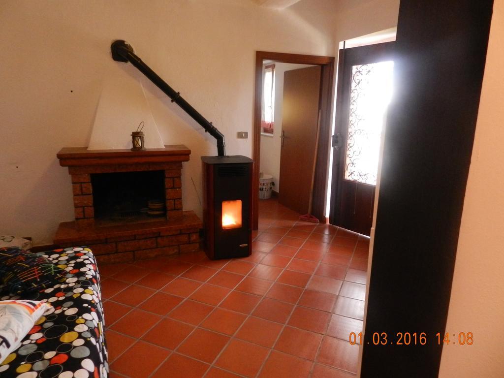 La Quiete Apartment Beverino Luaran gambar